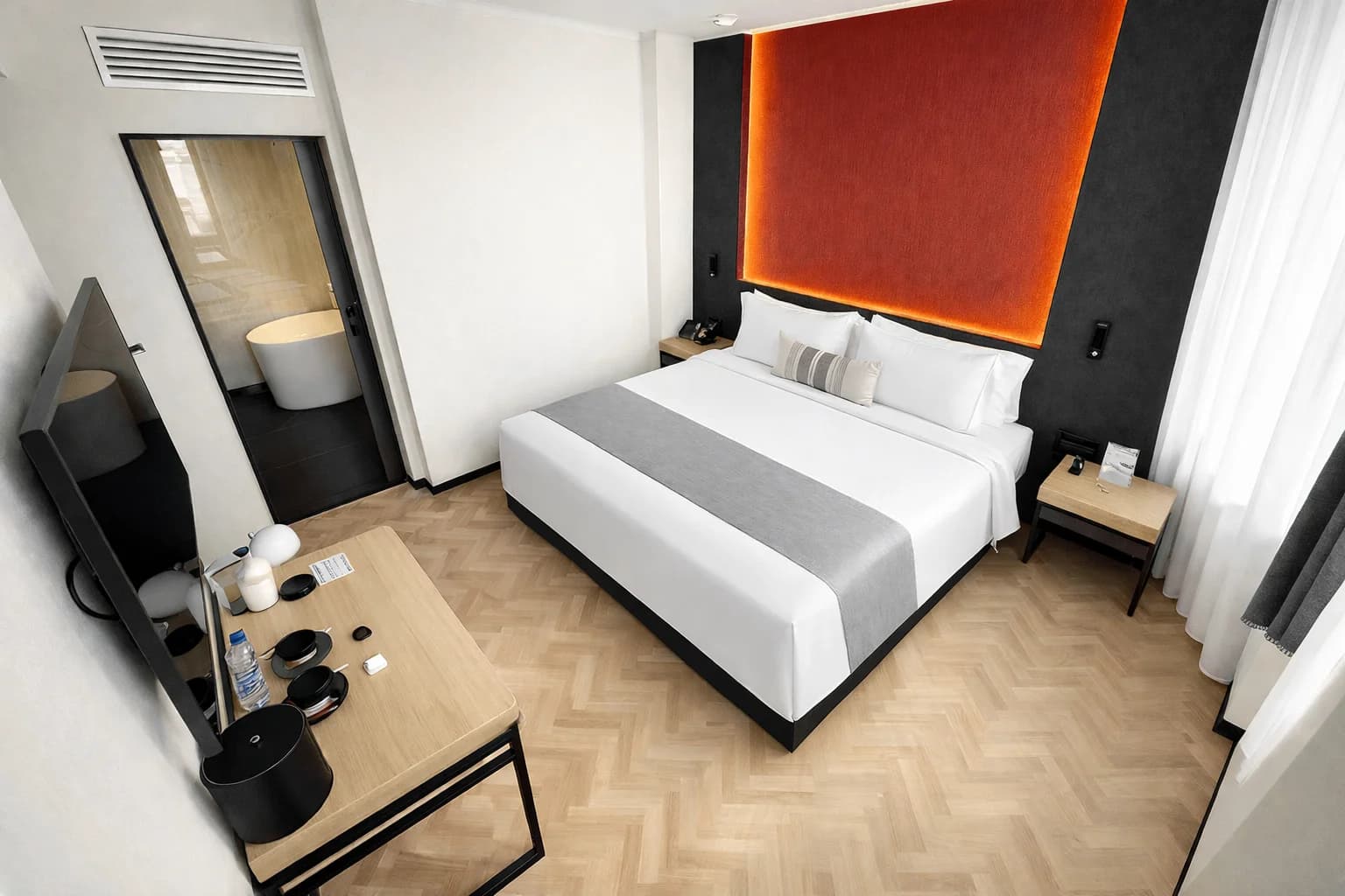 Hotel Catedral. Terrace suite with bathtub. Additional view of the suite and Metropolitan Cathedral.